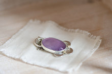 Load image into Gallery viewer, Purple Chalcedony Necklace